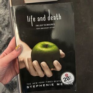 Life and Death: Twilight Reimagined Book
